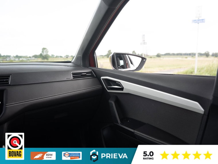 Vehicle Image 38