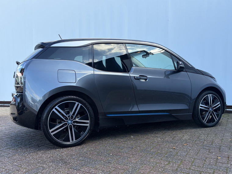 Vehicle Image 39