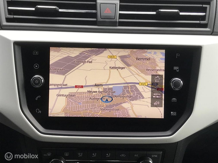 Vehicle Image 11