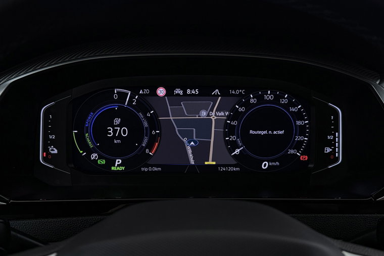 Vehicle Image 23