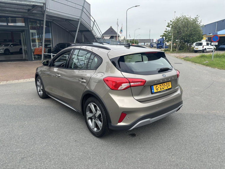 Vehicle Image 27