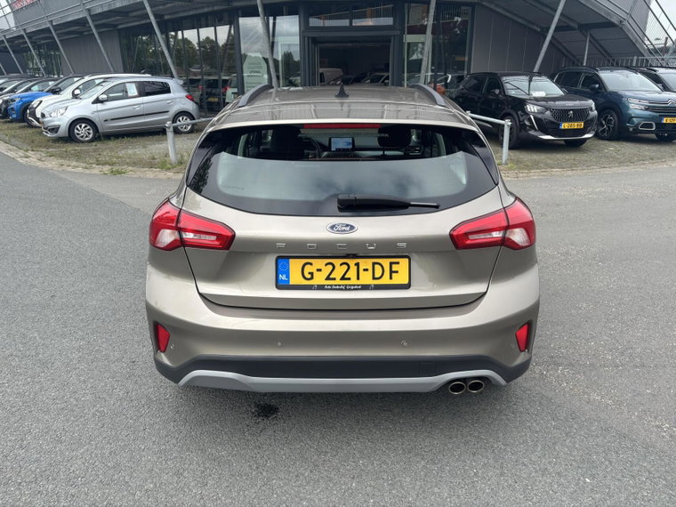 Vehicle Image 30