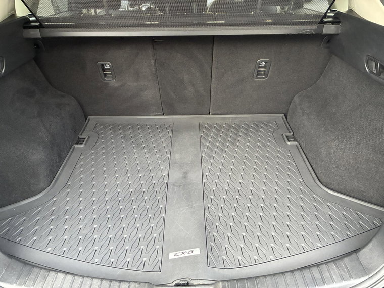 Vehicle Image 22