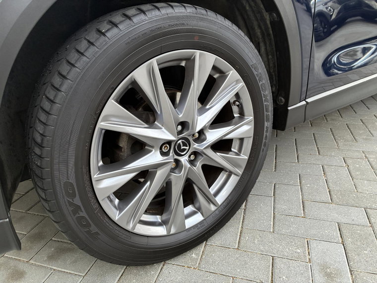 Vehicle Image 30