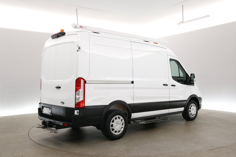 Vehicle Image 27