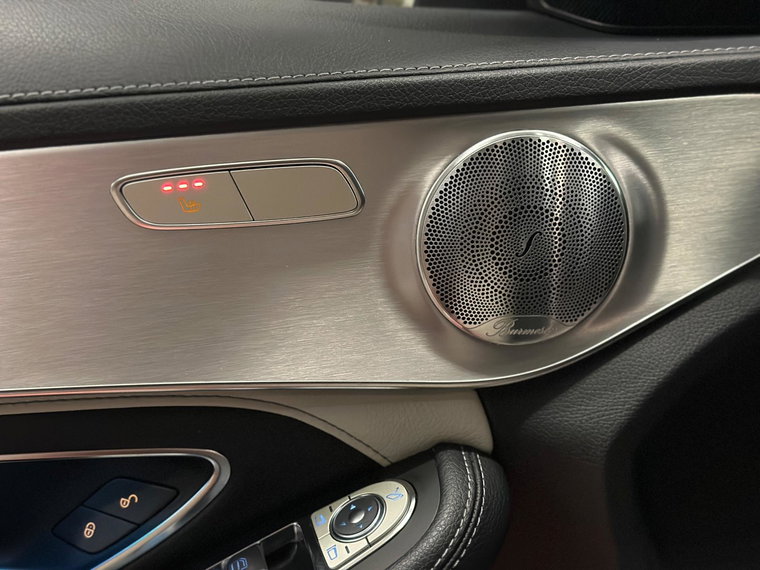 Vehicle Image 27