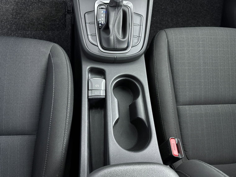 Vehicle Image 24