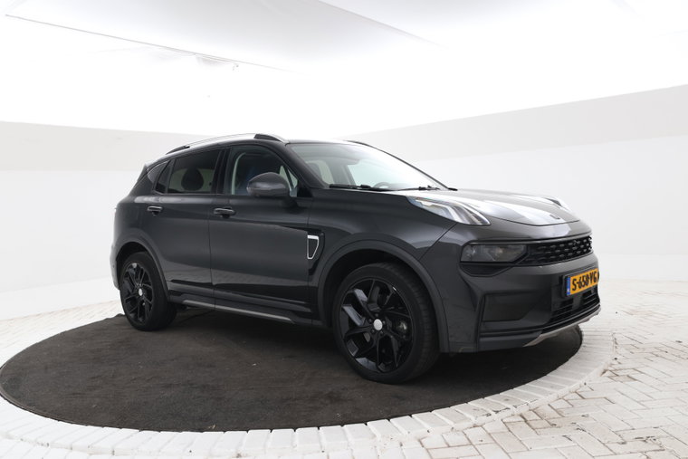Vehicle Image 4