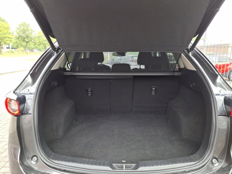 Vehicle Image 23