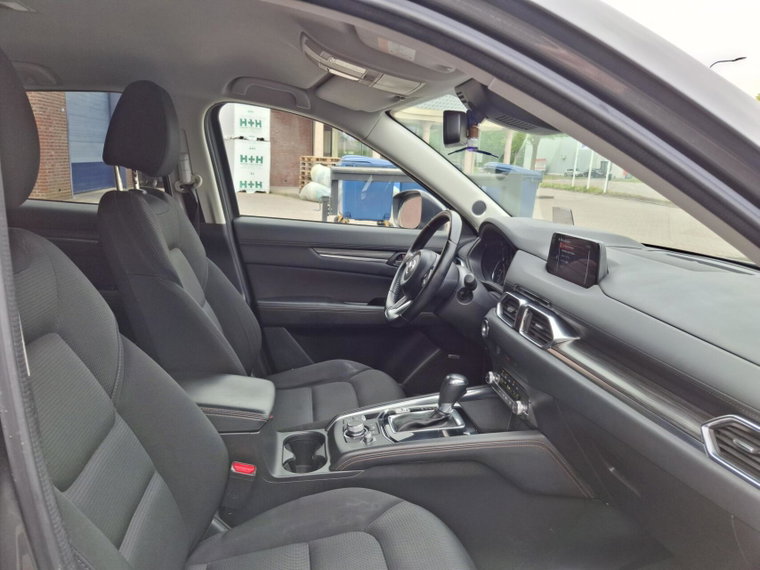 Vehicle Image 24