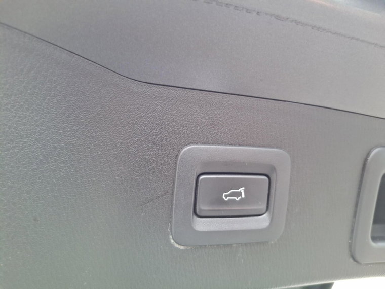 Vehicle Image 28