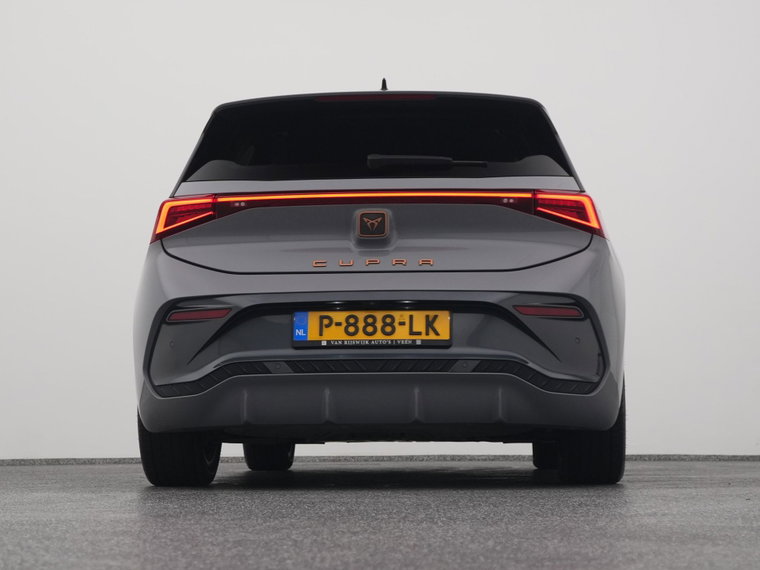 Vehicle Image 37