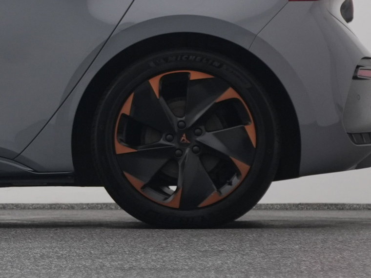 Vehicle Image 41