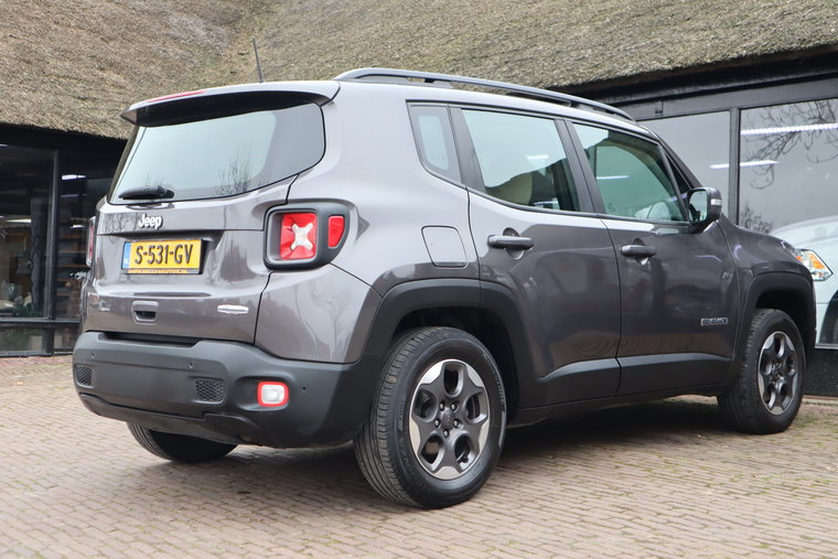 Vehicle Image 27