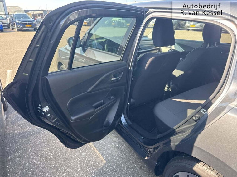 Vehicle Image 19