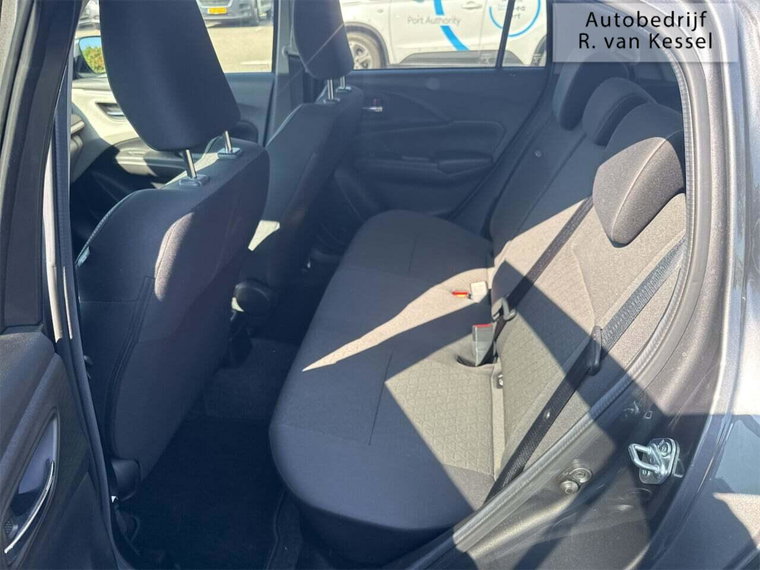 Vehicle Image 20