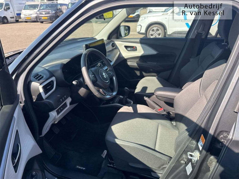 Vehicle Image 11
