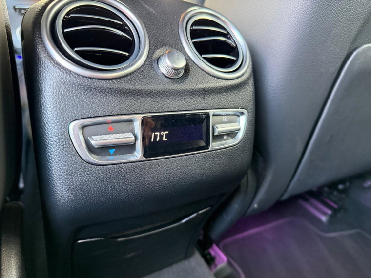 Vehicle Image 39