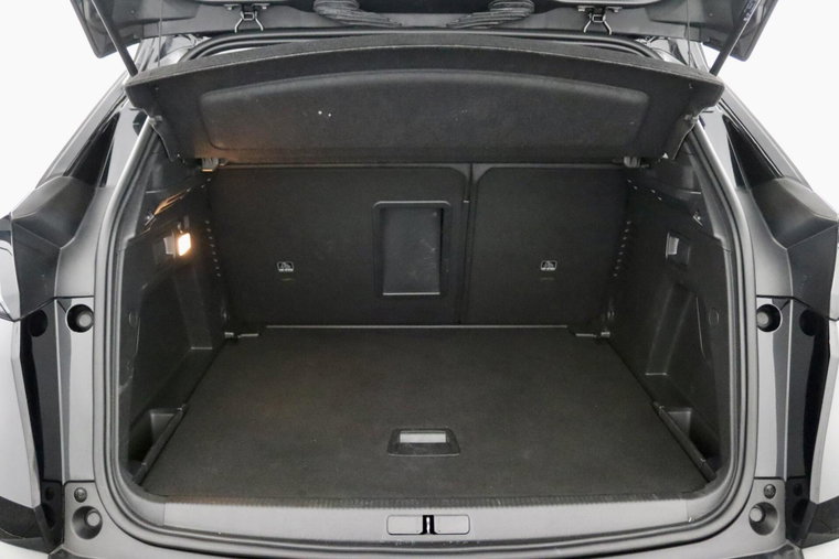 Vehicle Image 33