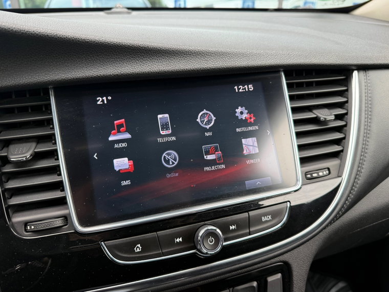 Vehicle Image 38