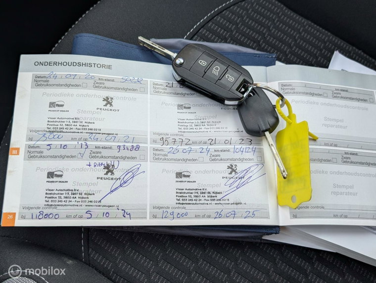 Vehicle Image 21