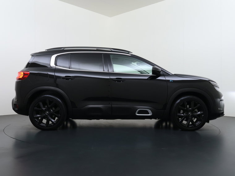 Vehicle Image 39
