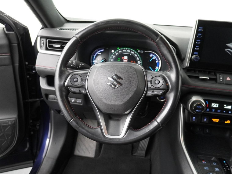 Vehicle Image 11