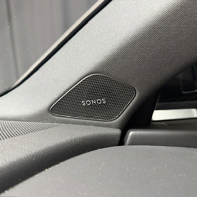 Vehicle Image 18