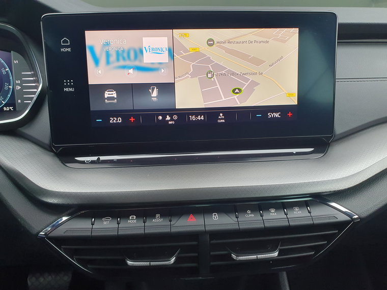 Vehicle Image 37
