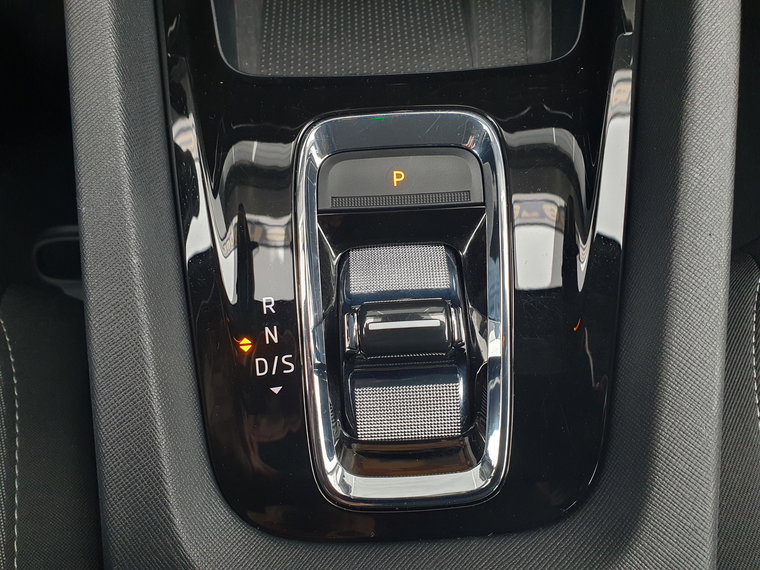 Vehicle Image 39