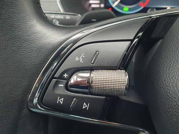 Vehicle Image 41