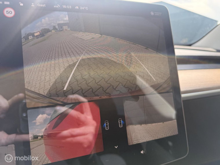 Vehicle Image 20