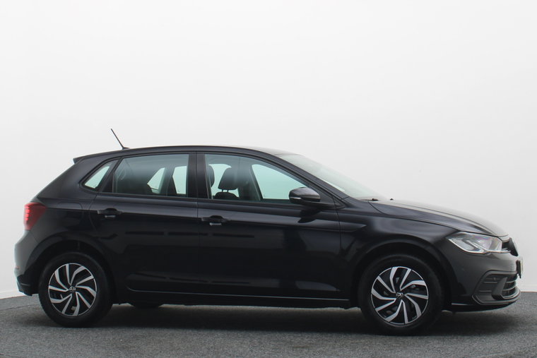 Vehicle Image 19