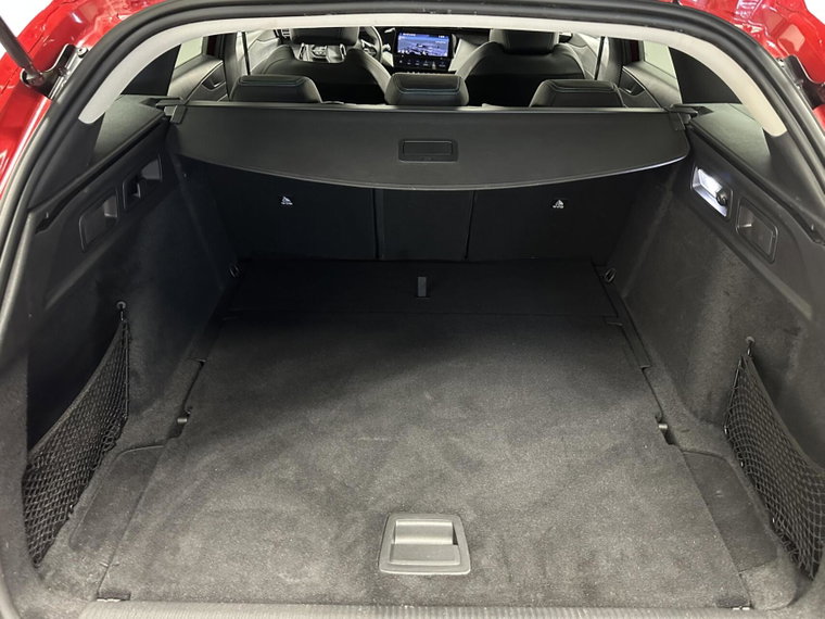 Vehicle Image 38