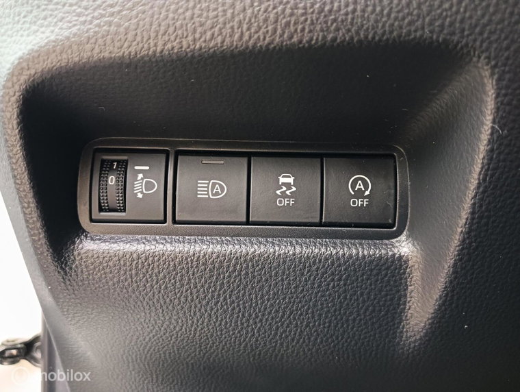 Vehicle Image 28