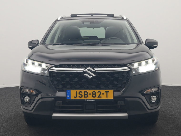 Vehicle Image 16