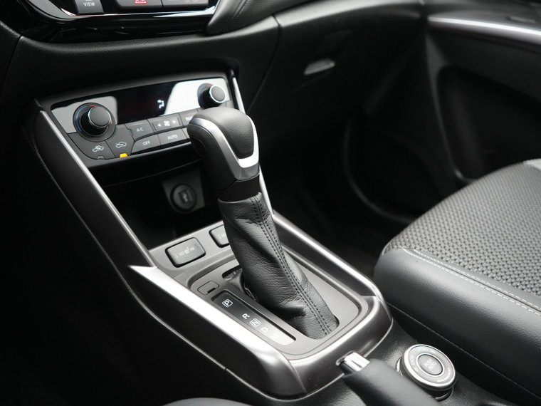 Vehicle Image 35
