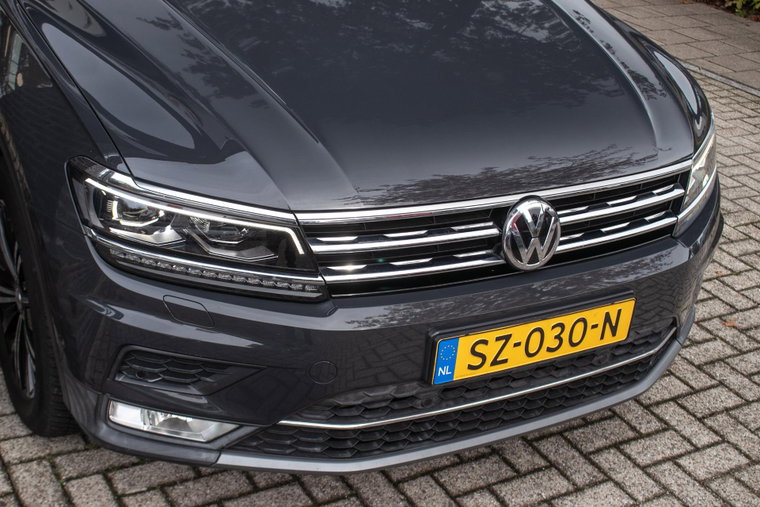 Vehicle Image 25