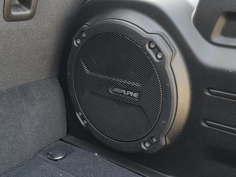 Vehicle Image 34