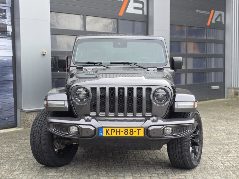 Vehicle Image 37