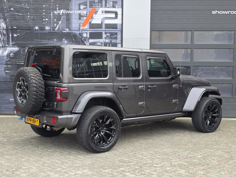 Vehicle Image 39