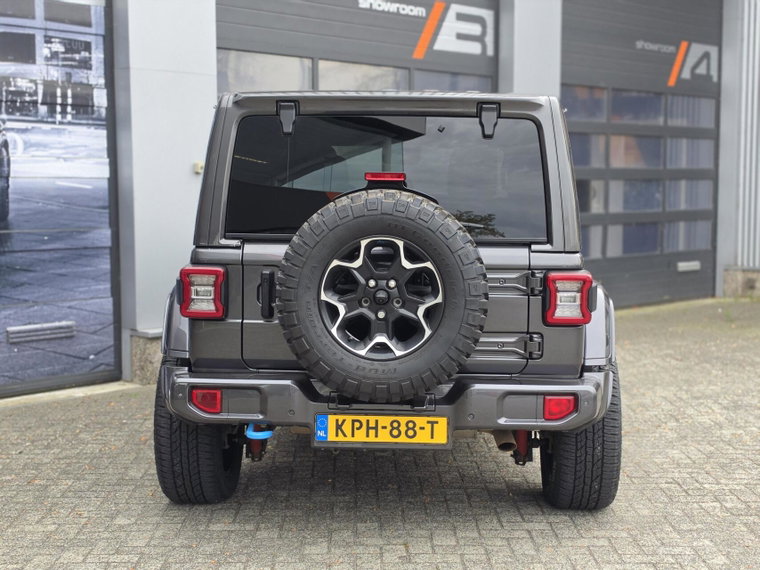 Vehicle Image 41