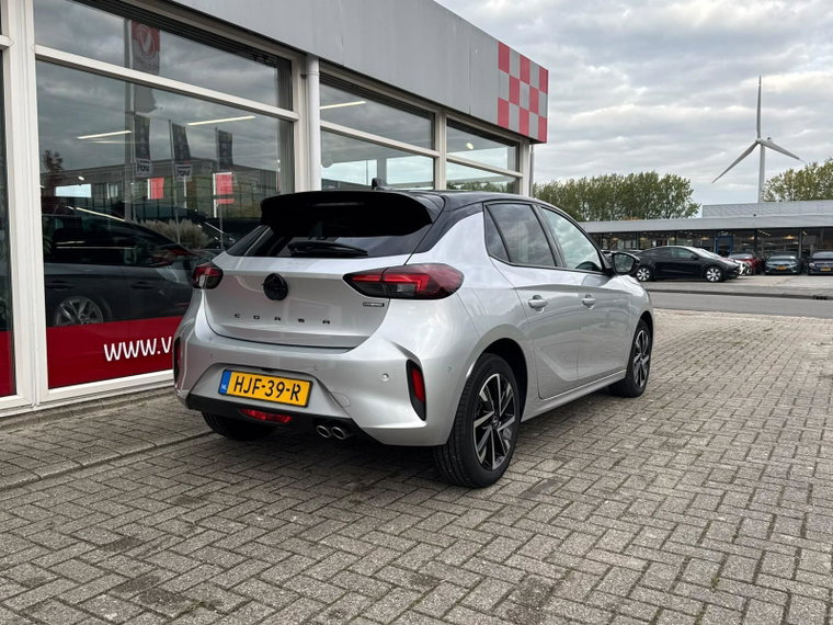 Vehicle Image 27