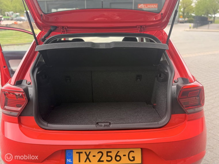 Vehicle Image 17