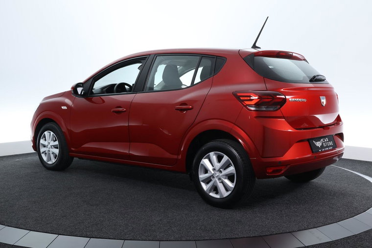 Vehicle Image 7