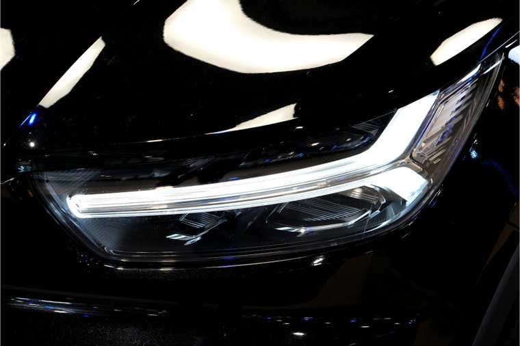 Vehicle Image 11