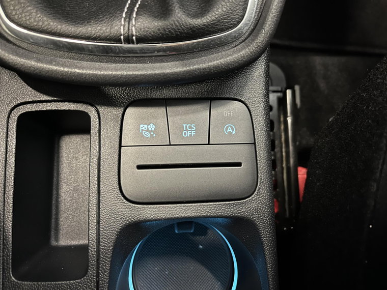 Vehicle Image 26