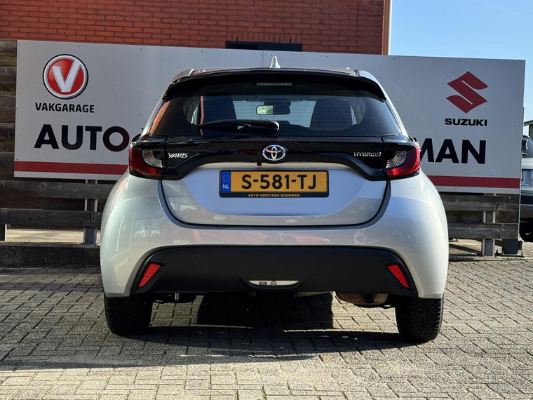 Vehicle Image 7