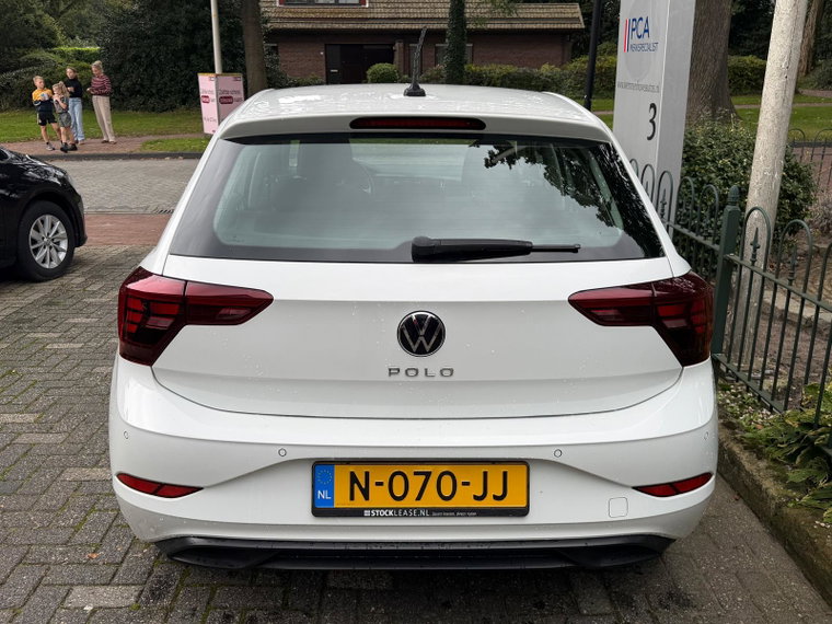 Vehicle Image 36