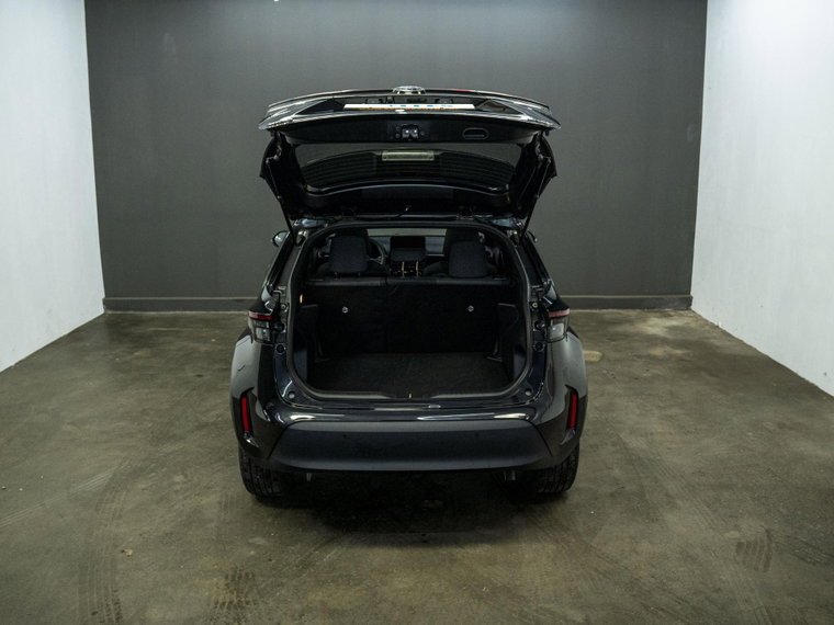 Vehicle Image 30